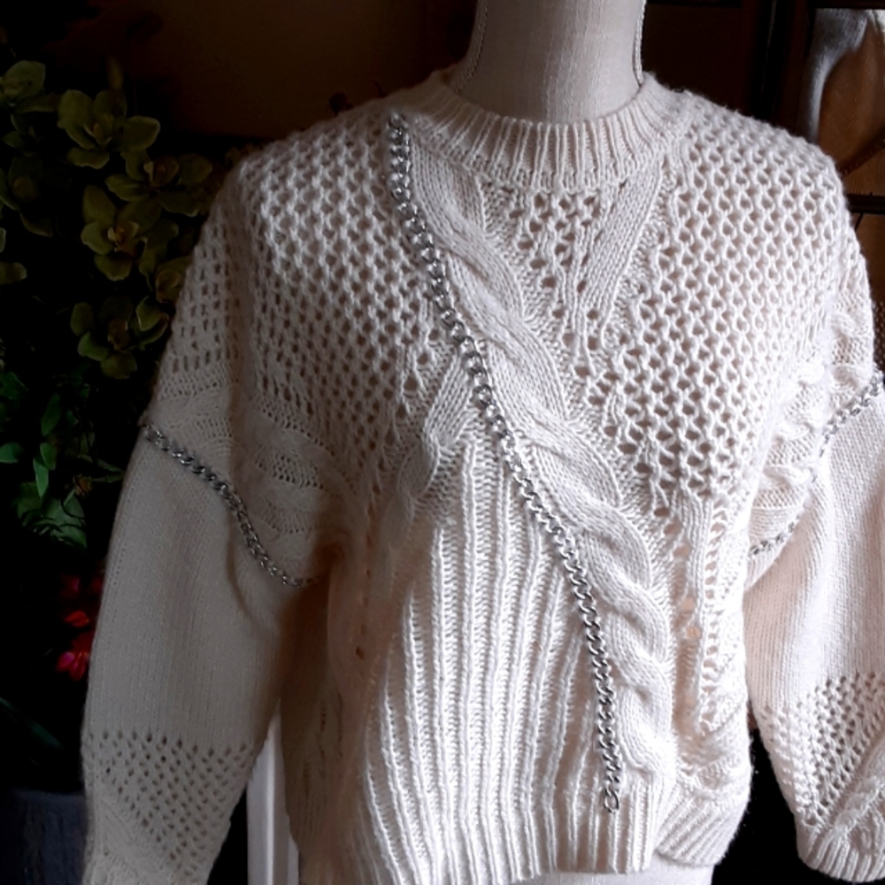 BB DAKOTA Wool Blend Chain Embellished Cable Knitted Crop Pullover